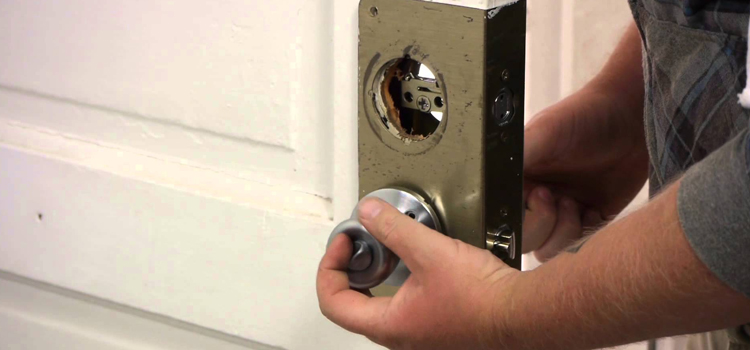 Home Lock Change in Lynwood